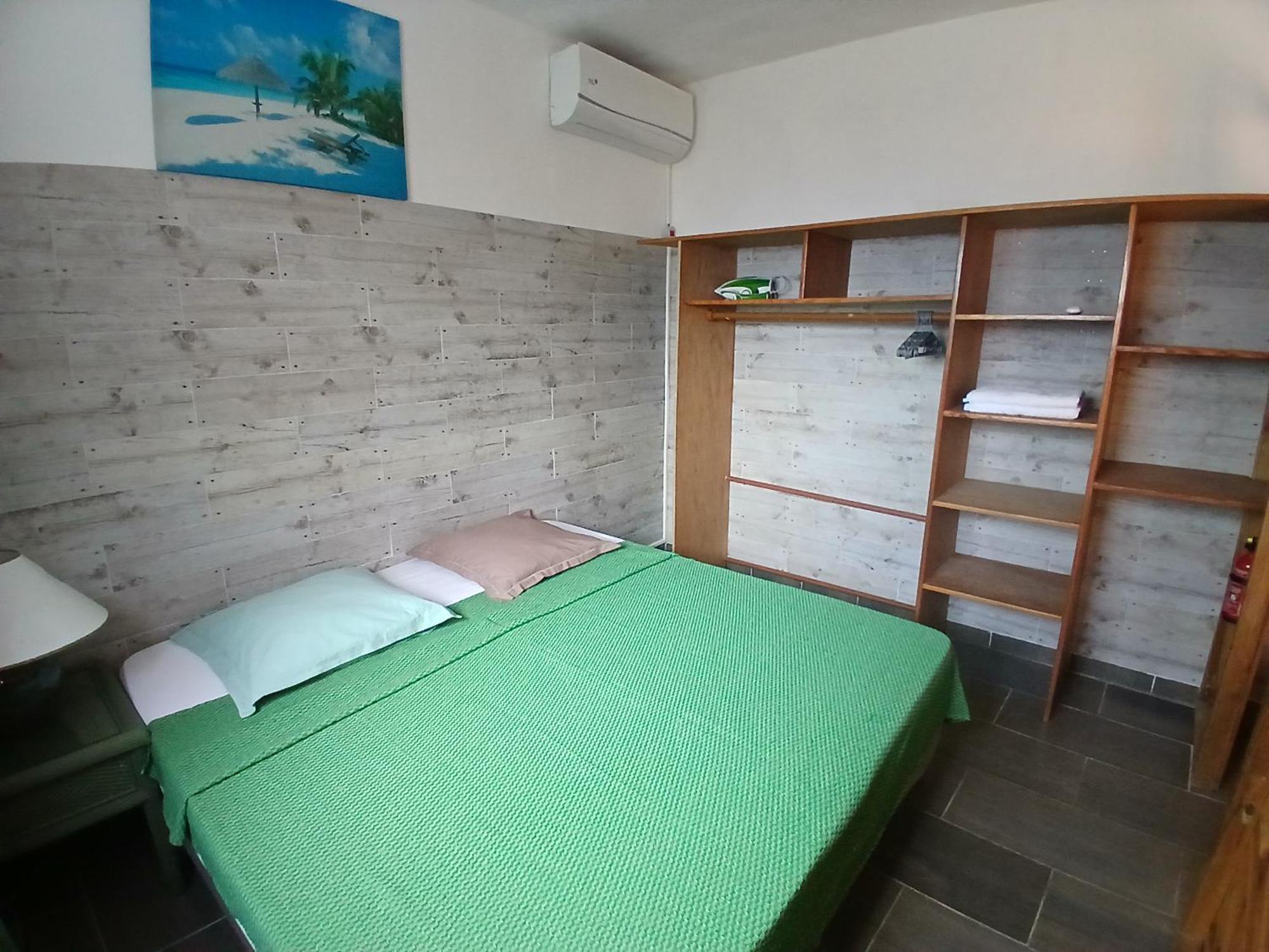 Urban-Oasis Apartment Sainte-Anne  Ngoại thất bức ảnh